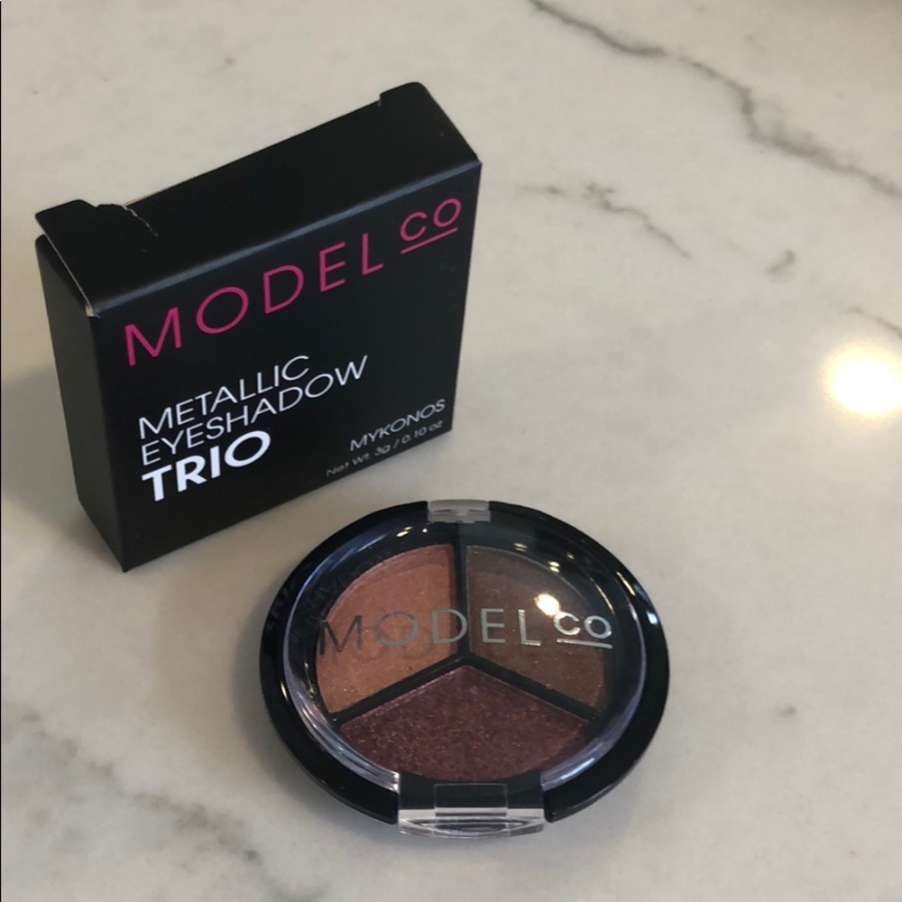 🌸5/$25🌸 Model Co eyeshadow trio in mykonos